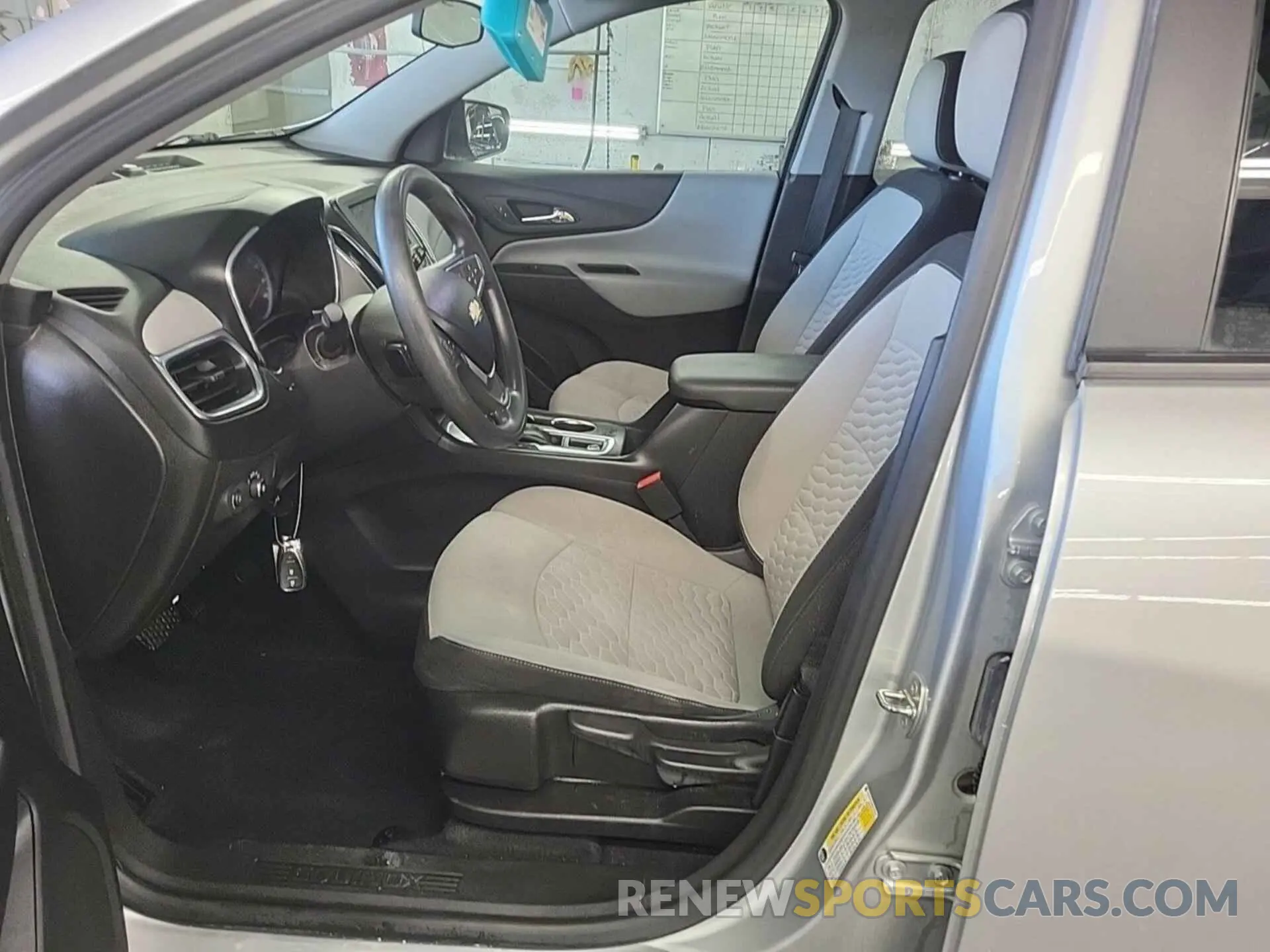 30 Photograph of a damaged car 3GNAXHEV8MS126065 CHEVROLET EQUINOX 2021