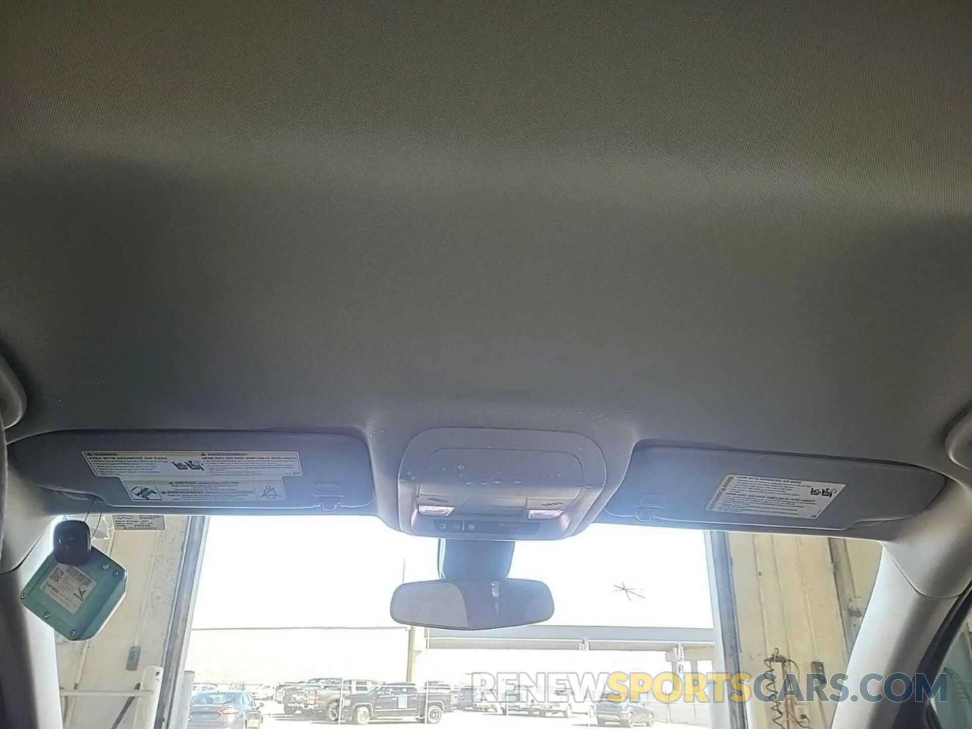 4 Photograph of a damaged car 3GNAXHEV8MS126065 CHEVROLET EQUINOX 2021