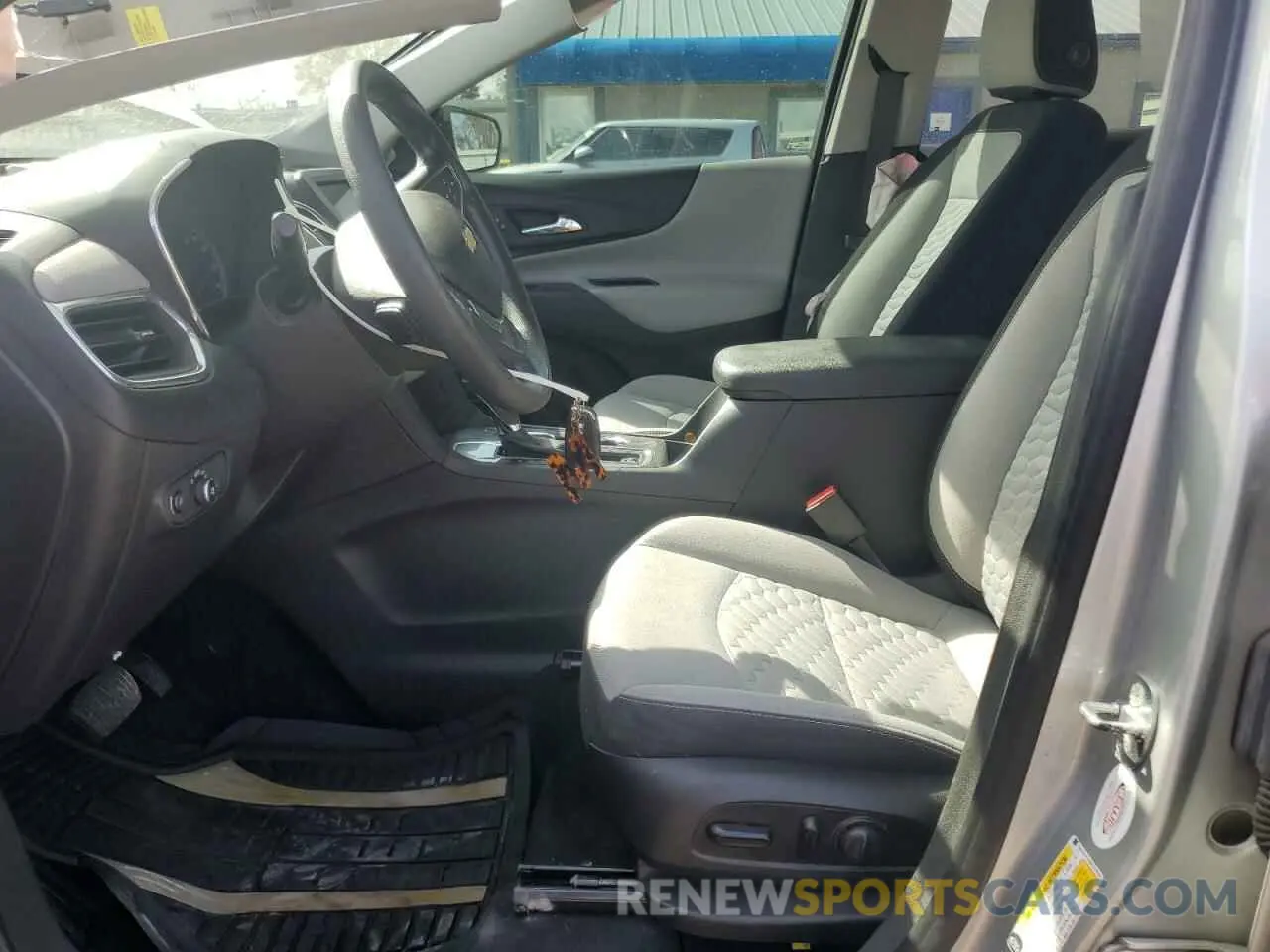 7 Photograph of a damaged car 3GNAXHEV8MS175086 CHEVROLET EQUINOX 2021