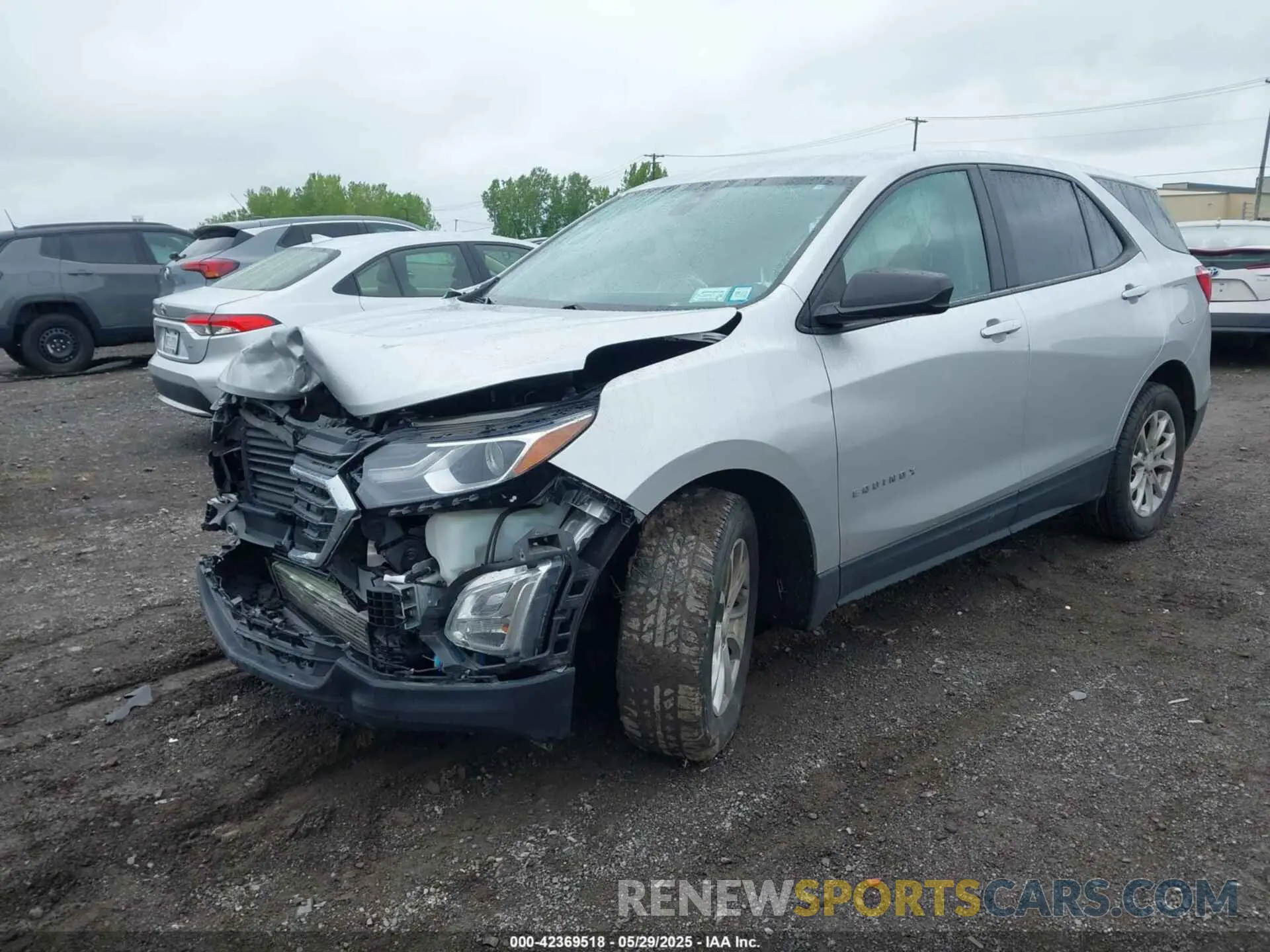 2 Photograph of a damaged car 3GNAXHEV9MS115480 CHEVROLET EQUINOX 2021