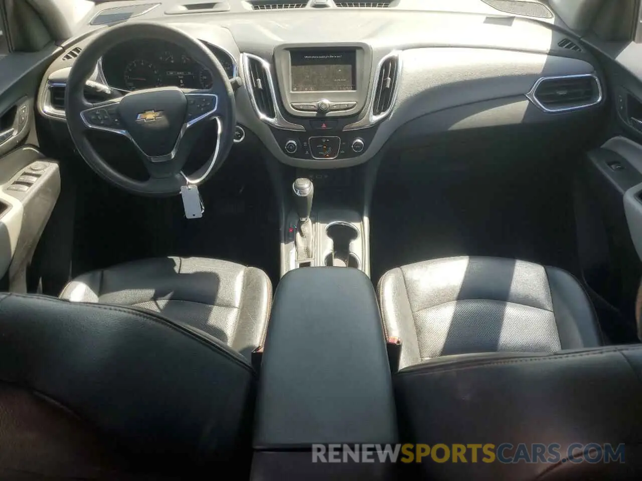 8 Photograph of a damaged car 3GNAXHEV9MS137267 CHEVROLET EQUINOX 2021