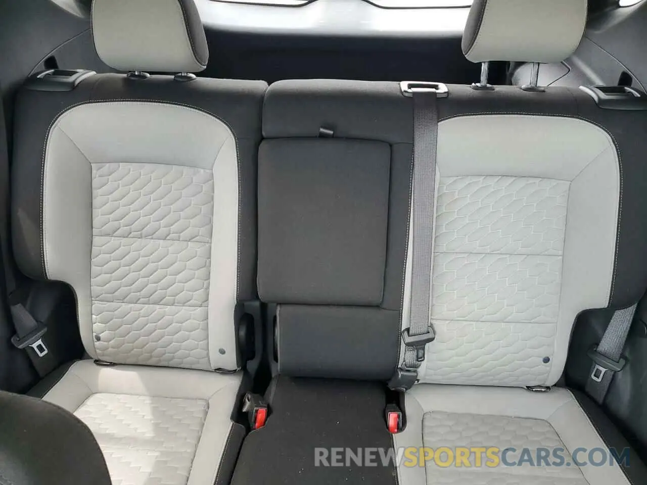 10 Photograph of a damaged car 3GNAXHEV9MS139309 CHEVROLET EQUINOX 2021