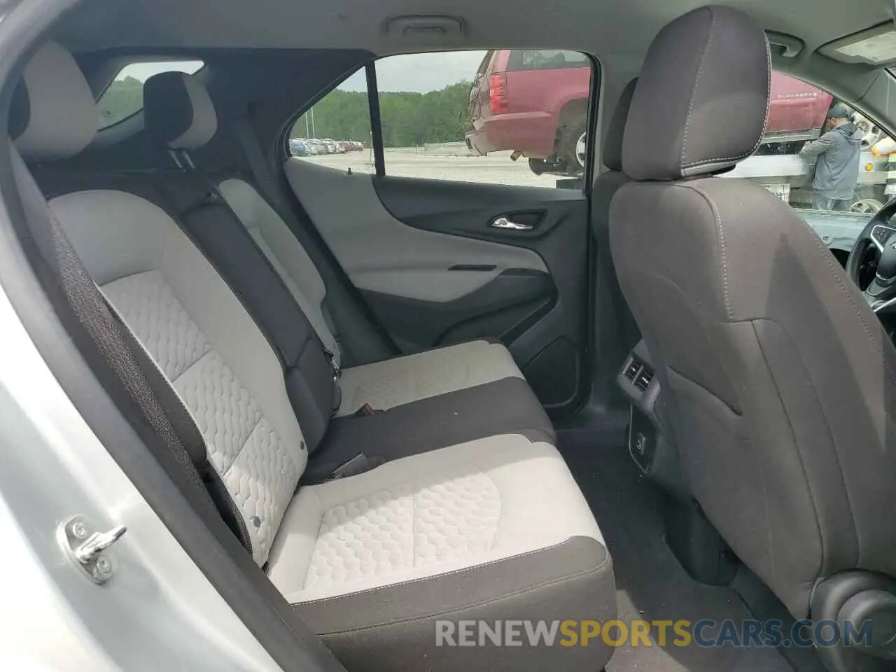 11 Photograph of a damaged car 3GNAXHEV9MS139309 CHEVROLET EQUINOX 2021