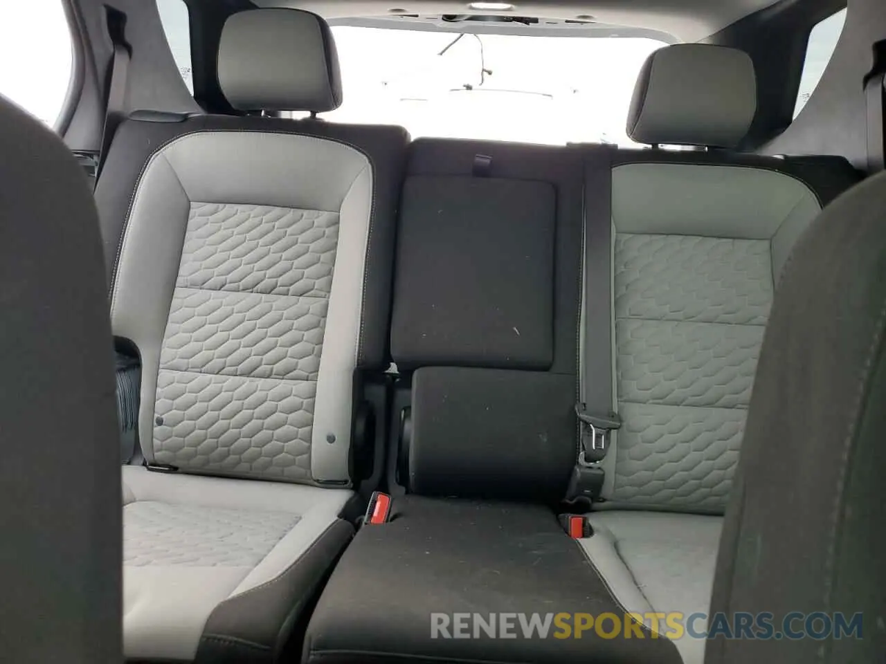 10 Photograph of a damaged car 3GNAXHEV9MS152643 CHEVROLET EQUINOX 2021