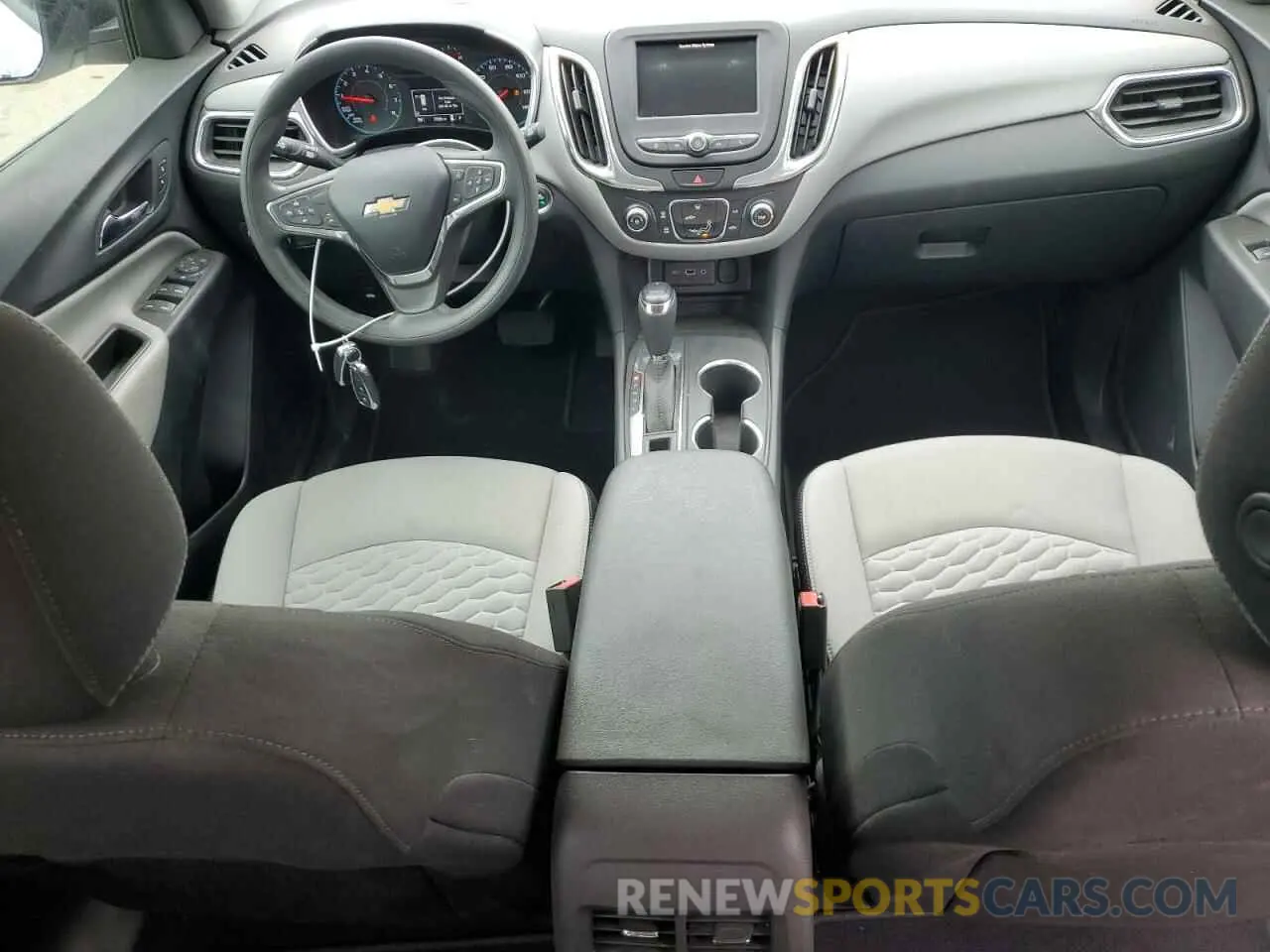 8 Photograph of a damaged car 3GNAXHEV9MS152643 CHEVROLET EQUINOX 2021