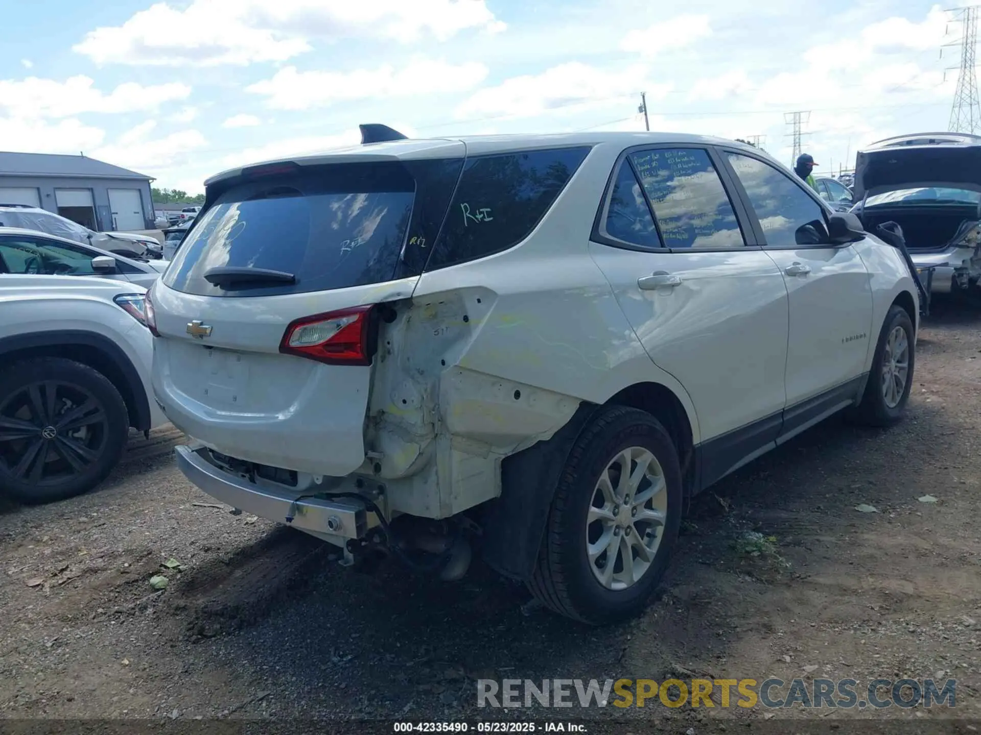 6 Photograph of a damaged car 3GNAXHEV9MS160516 CHEVROLET EQUINOX 2021