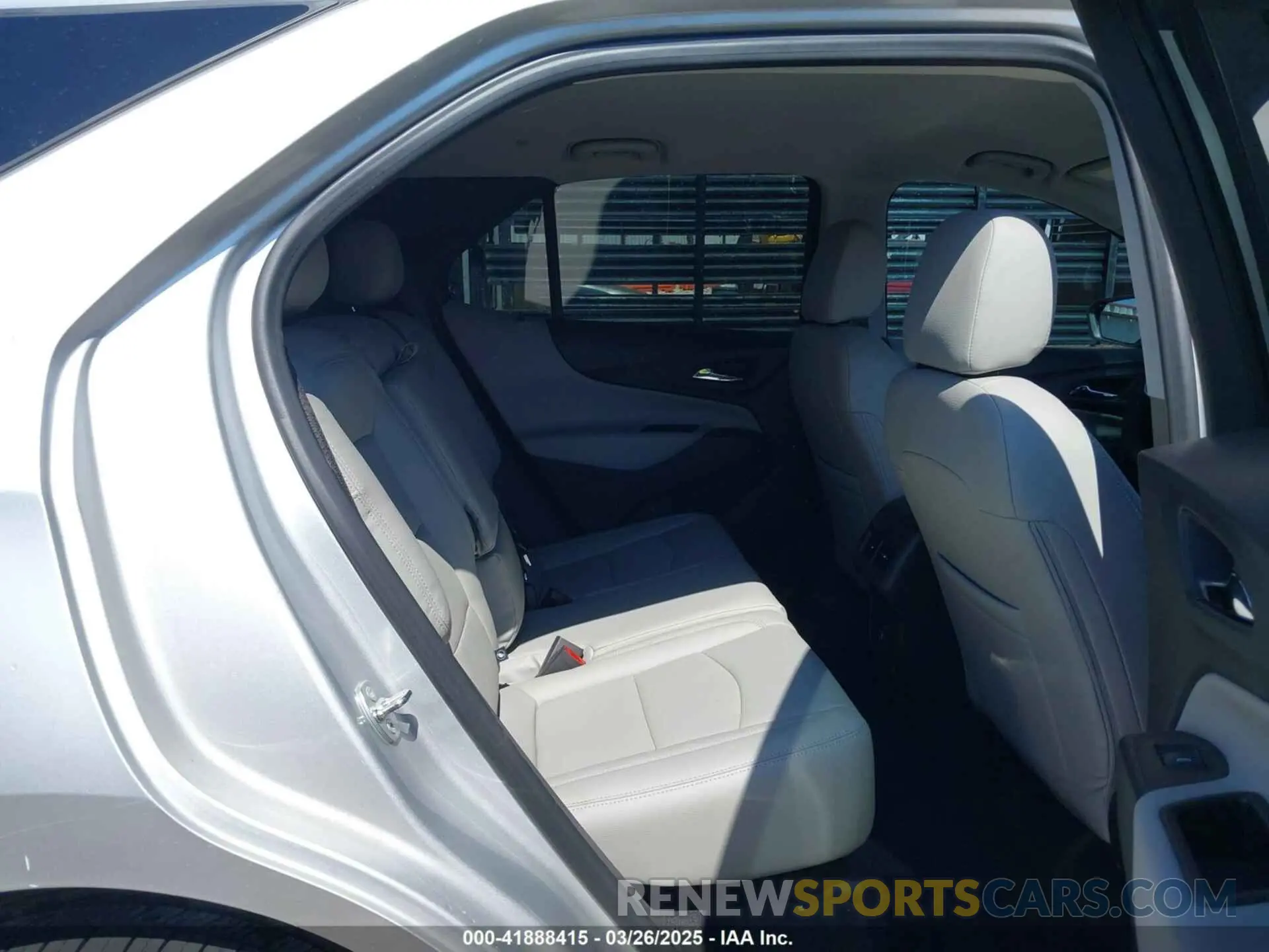 8 Photograph of a damaged car 3GNAXHEVXMS101913 CHEVROLET EQUINOX 2021