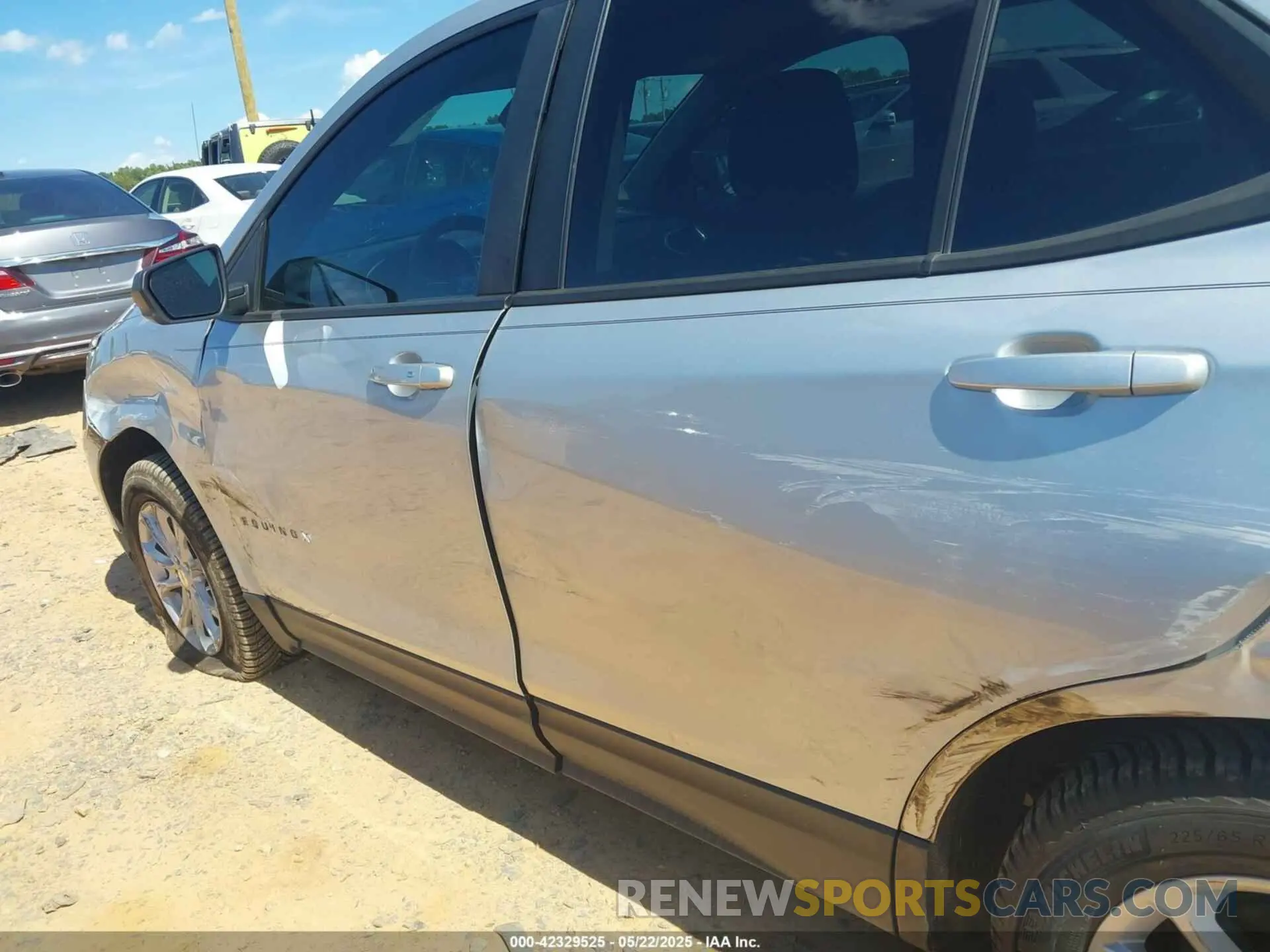 18 Photograph of a damaged car 3GNAXHEVXMS106139 CHEVROLET EQUINOX 2021