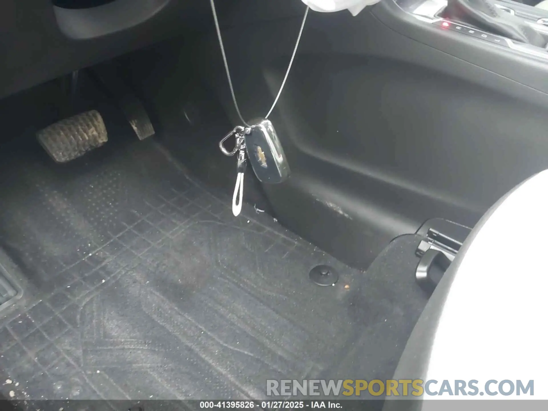 11 Photograph of a damaged car 3GNAXHEVXMS160198 CHEVROLET EQUINOX 2021