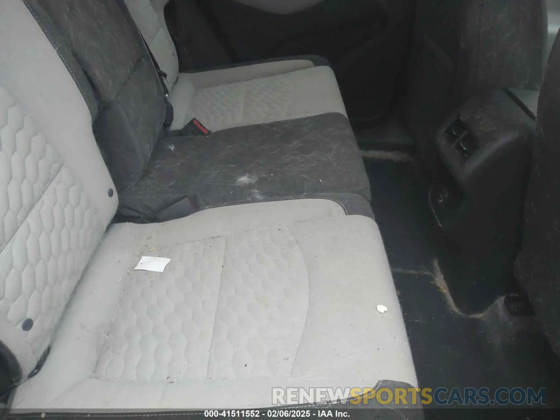 8 Photograph of a damaged car 3GNAXHEVXMS171475 CHEVROLET EQUINOX 2021