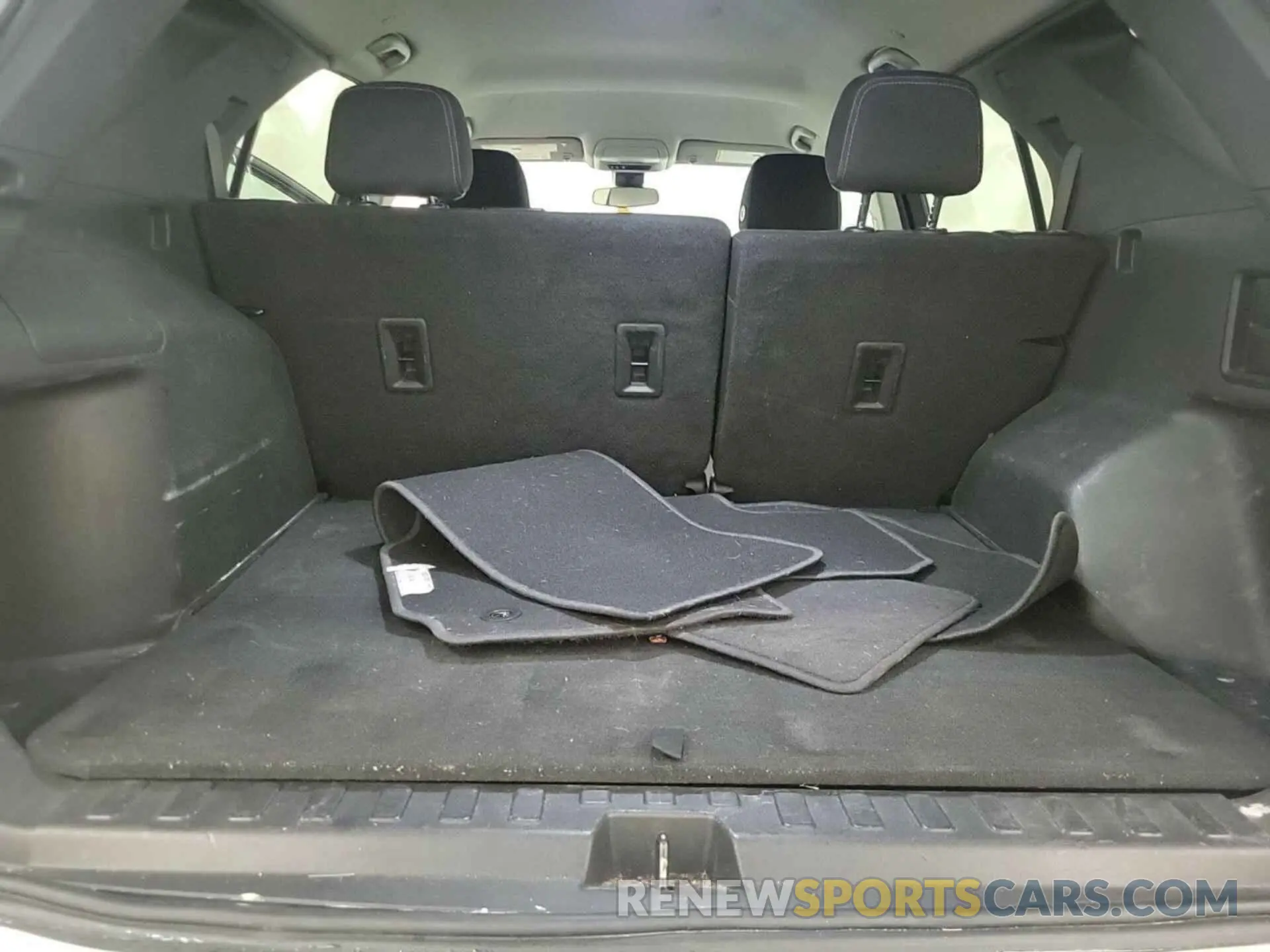 5 Photograph of a damaged car 3GNAXJEV1MS103573 CHEVROLET EQUINOX 2021