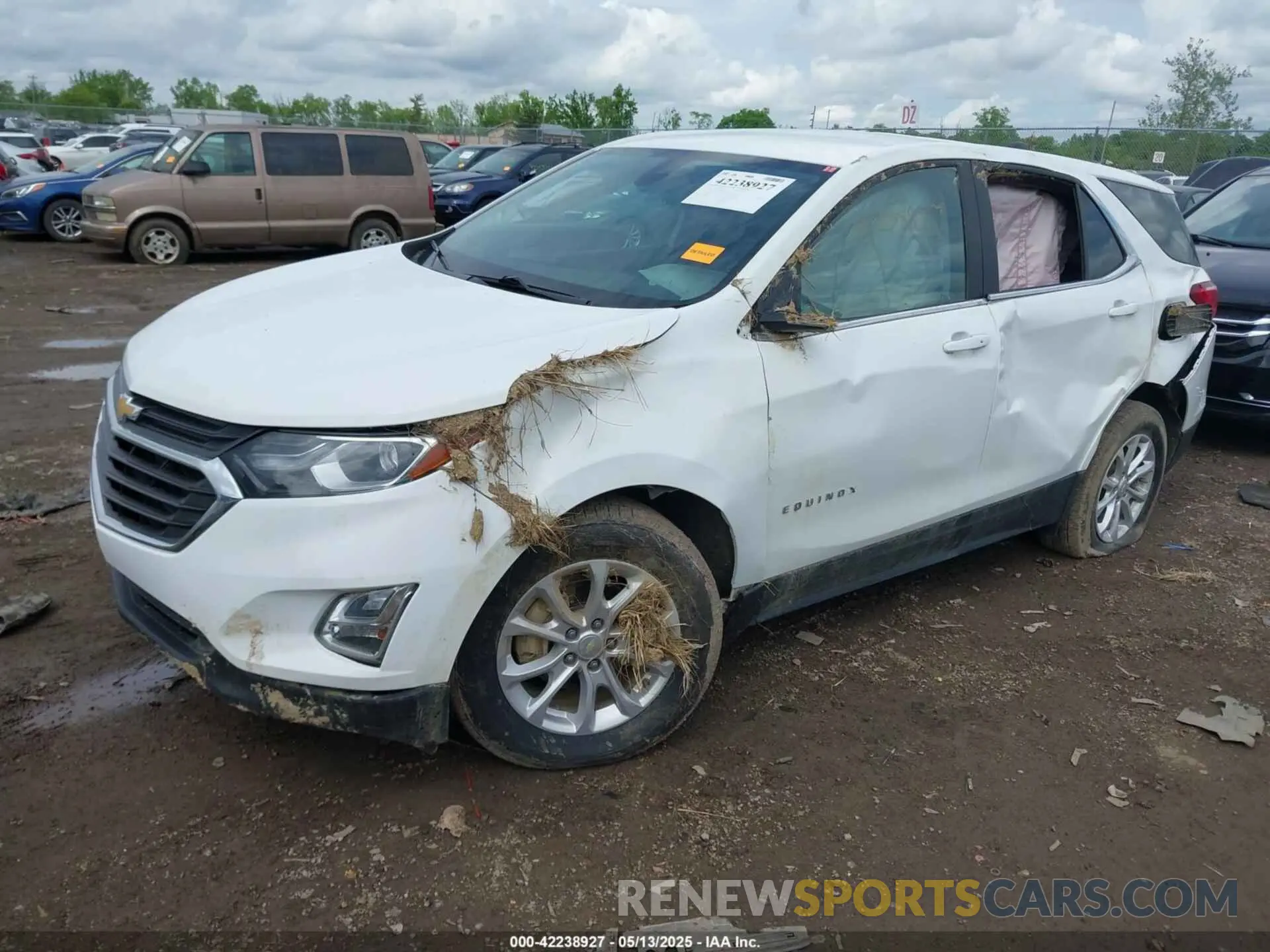 2 Photograph of a damaged car 3GNAXJEV1MS122656 CHEVROLET EQUINOX 2021