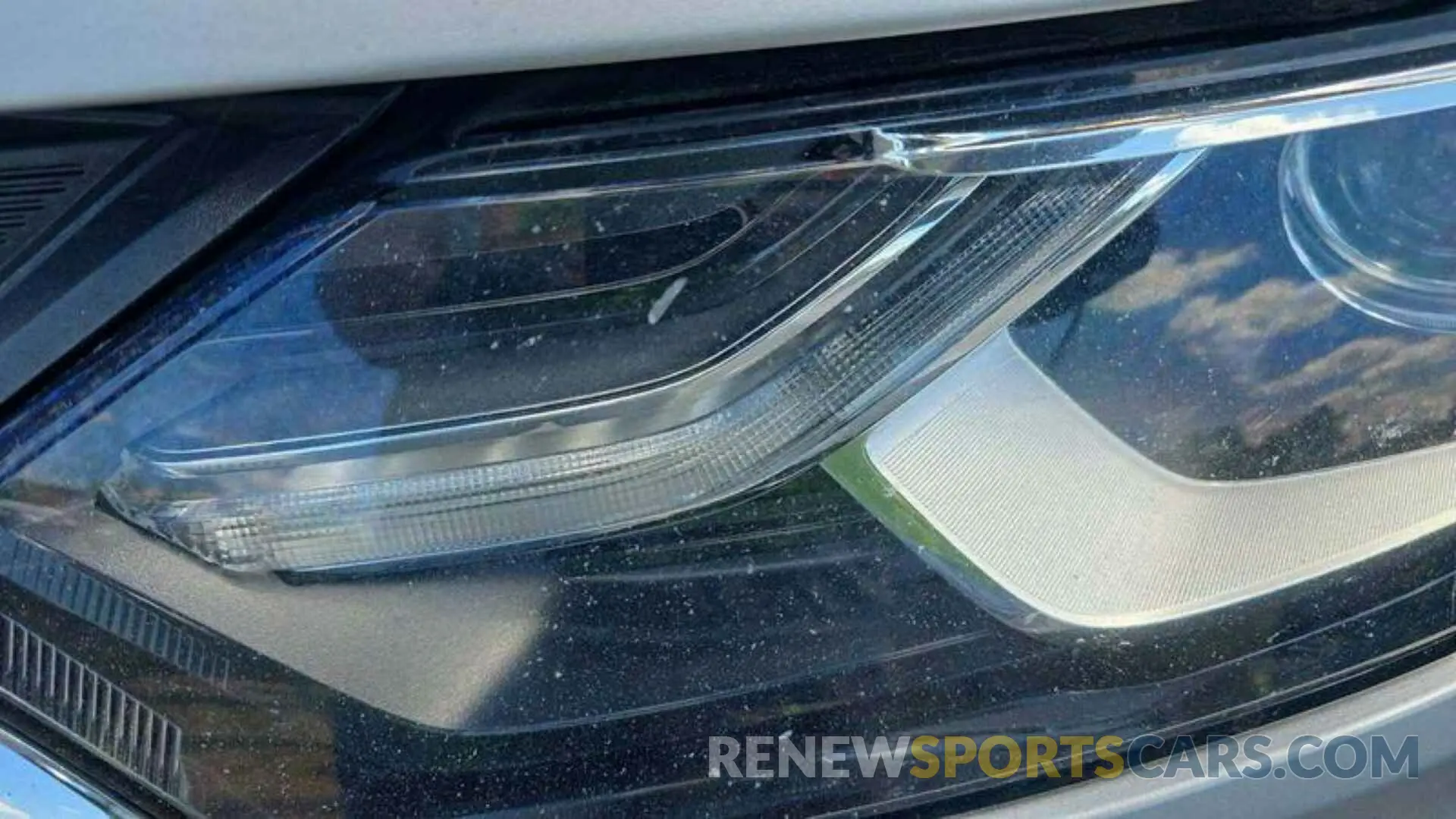 4 Photograph of a damaged car 3GNAXJEV1MS148108 CHEVROLET EQUINOX 2021