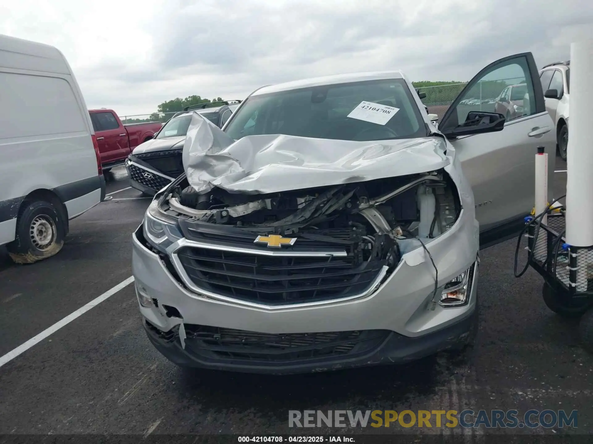 6 Photograph of a damaged car 3GNAXJEV1MS160842 CHEVROLET EQUINOX 2021
