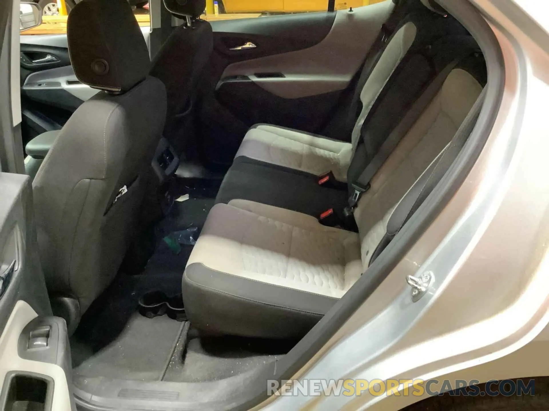 12 Photograph of a damaged car 3GNAXJEV3ML394586 CHEVROLET EQUINOX 2021