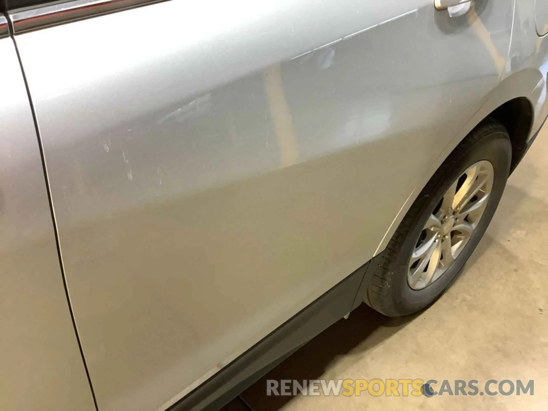 24 Photograph of a damaged car 3GNAXJEV3ML394586 CHEVROLET EQUINOX 2021