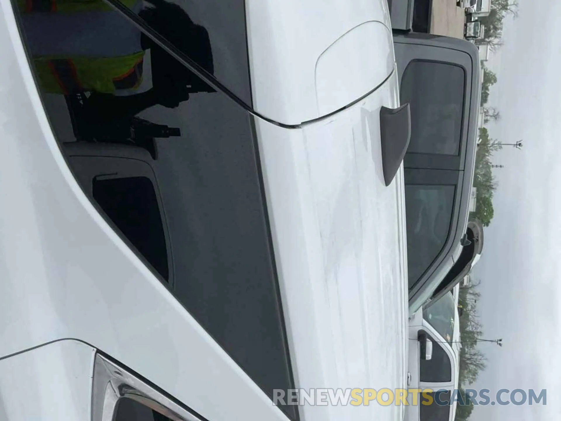 11 Photograph of a damaged car 3GNAXJEV3MS121721 CHEVROLET EQUINOX 2021