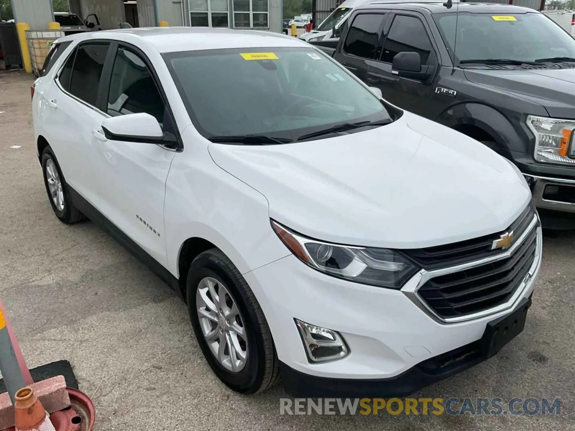 24 Photograph of a damaged car 3GNAXJEV3MS121721 CHEVROLET EQUINOX 2021