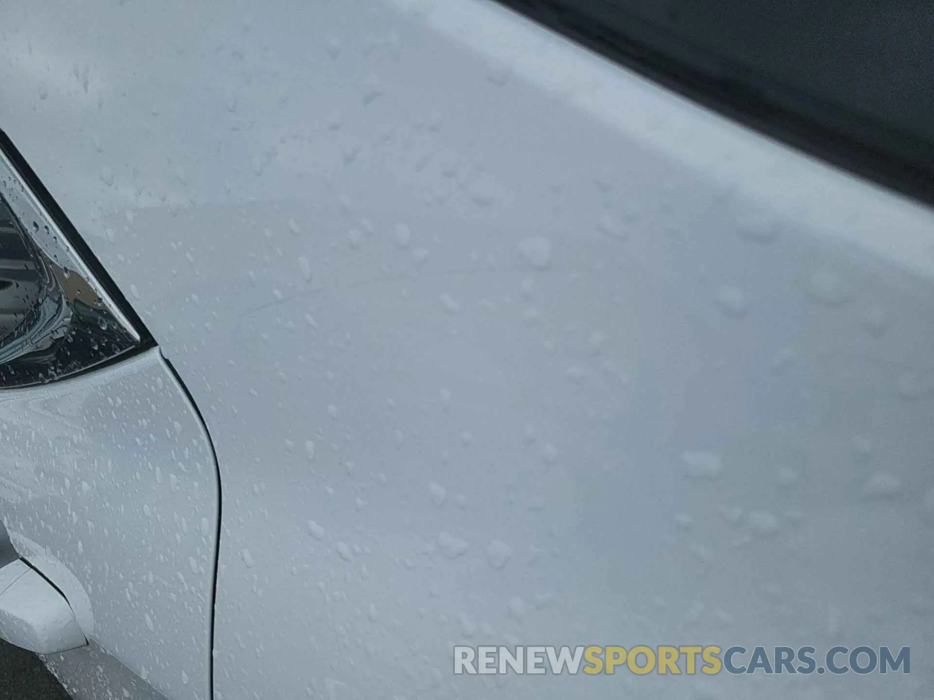18 Photograph of a damaged car 3GNAXJEV4ML393673 CHEVROLET EQUINOX 2021