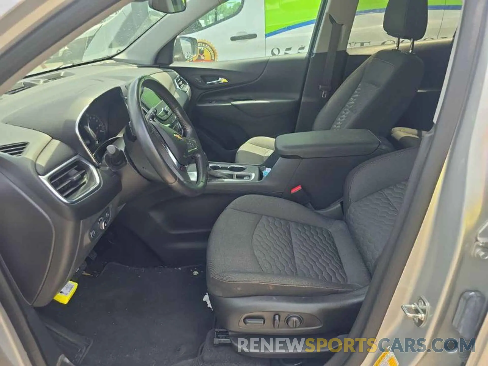 5 Photograph of a damaged car 3GNAXJEV4MS103759 CHEVROLET EQUINOX 2021