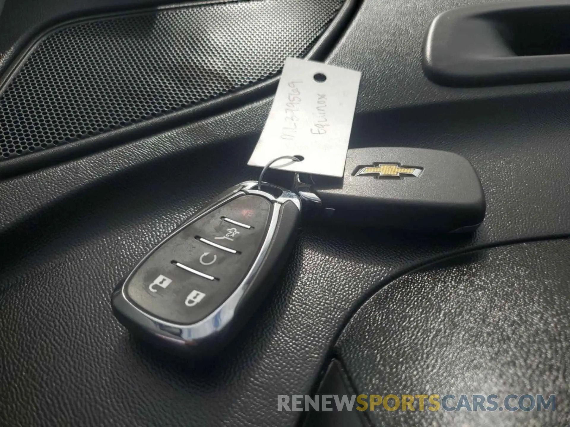 11 Photograph of a damaged car 3GNAXJEV5ML379569 CHEVROLET EQUINOX 2021