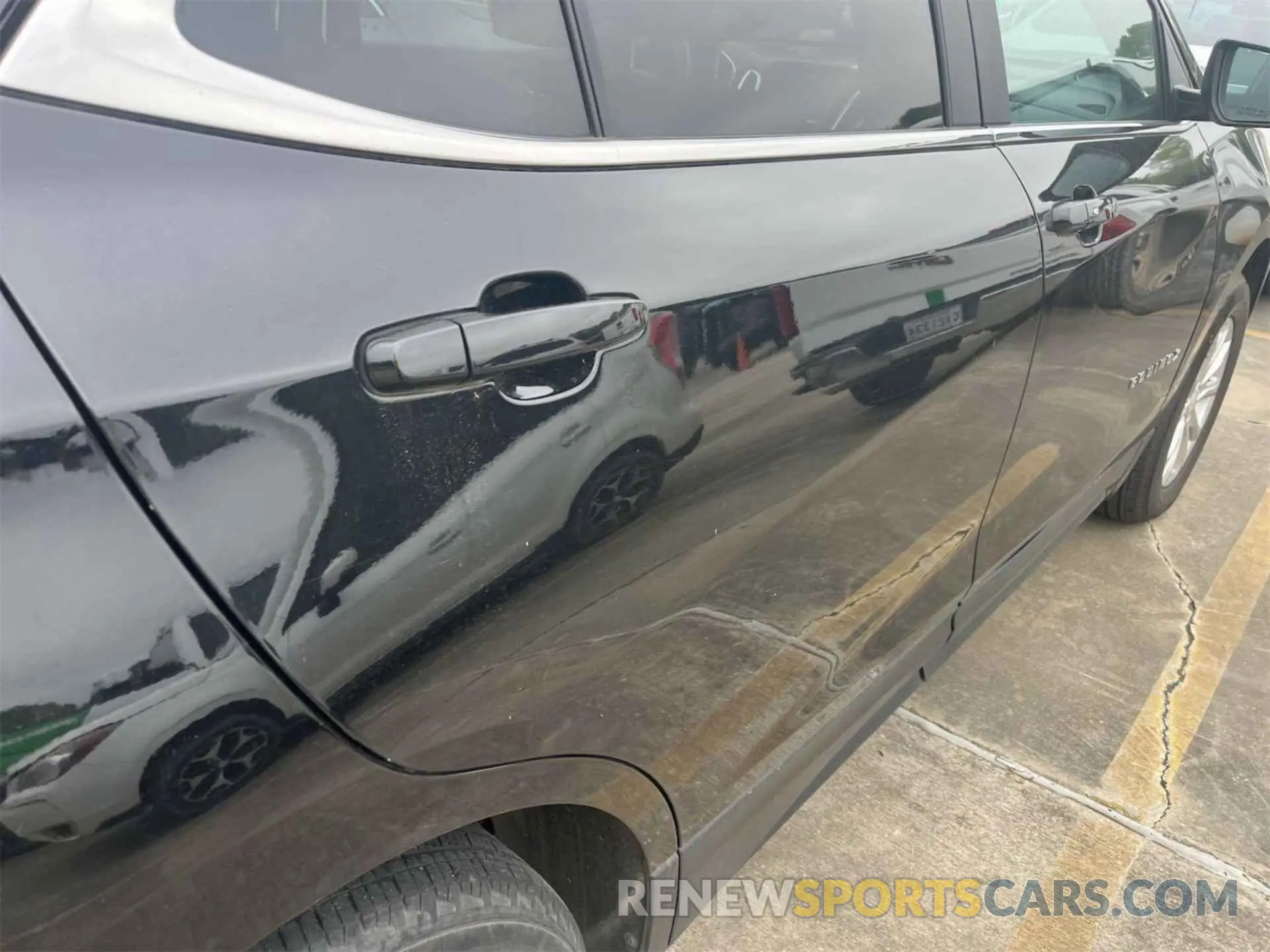 5 Photograph of a damaged car 3GNAXJEV5ML389339 CHEVROLET EQUINOX 2021