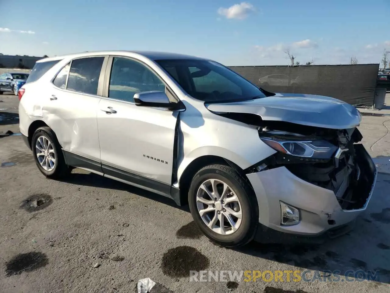 4 Photograph of a damaged car 3GNAXJEV5MS160925 CHEVROLET EQUINOX 2021