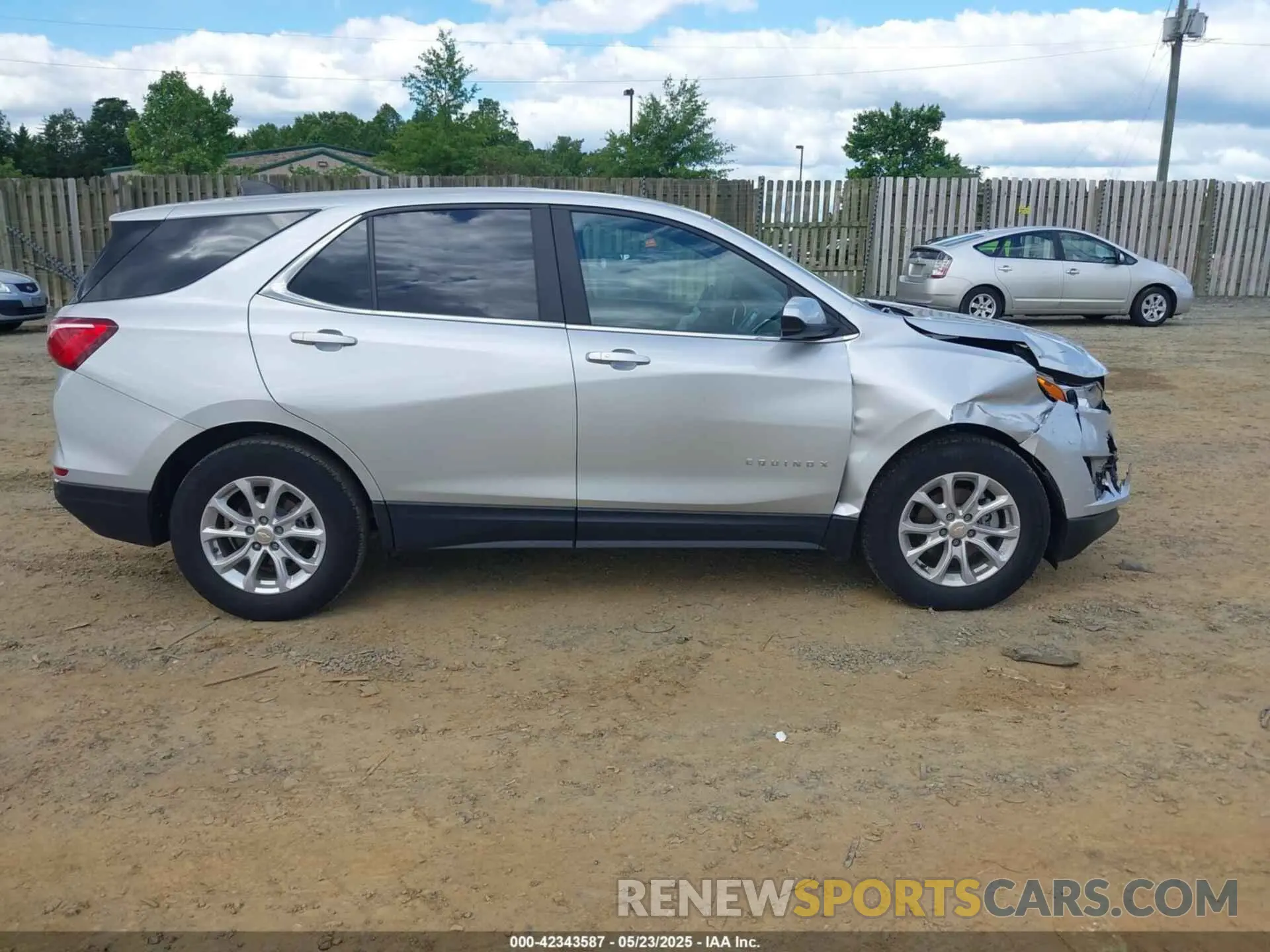 13 Photograph of a damaged car 3GNAXJEV5MS161556 CHEVROLET EQUINOX 2021