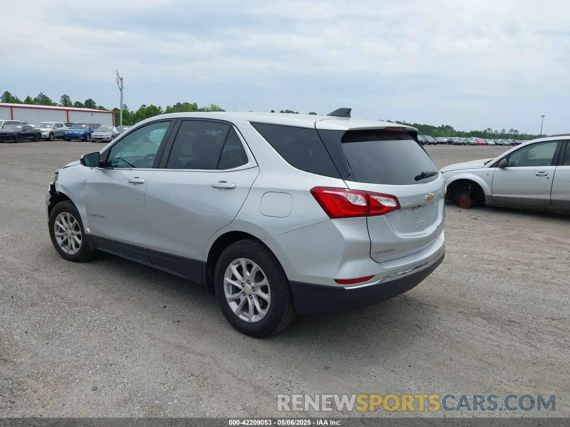 3 Photograph of a damaged car 3GNAXJEV5MS162593 CHEVROLET EQUINOX 2021