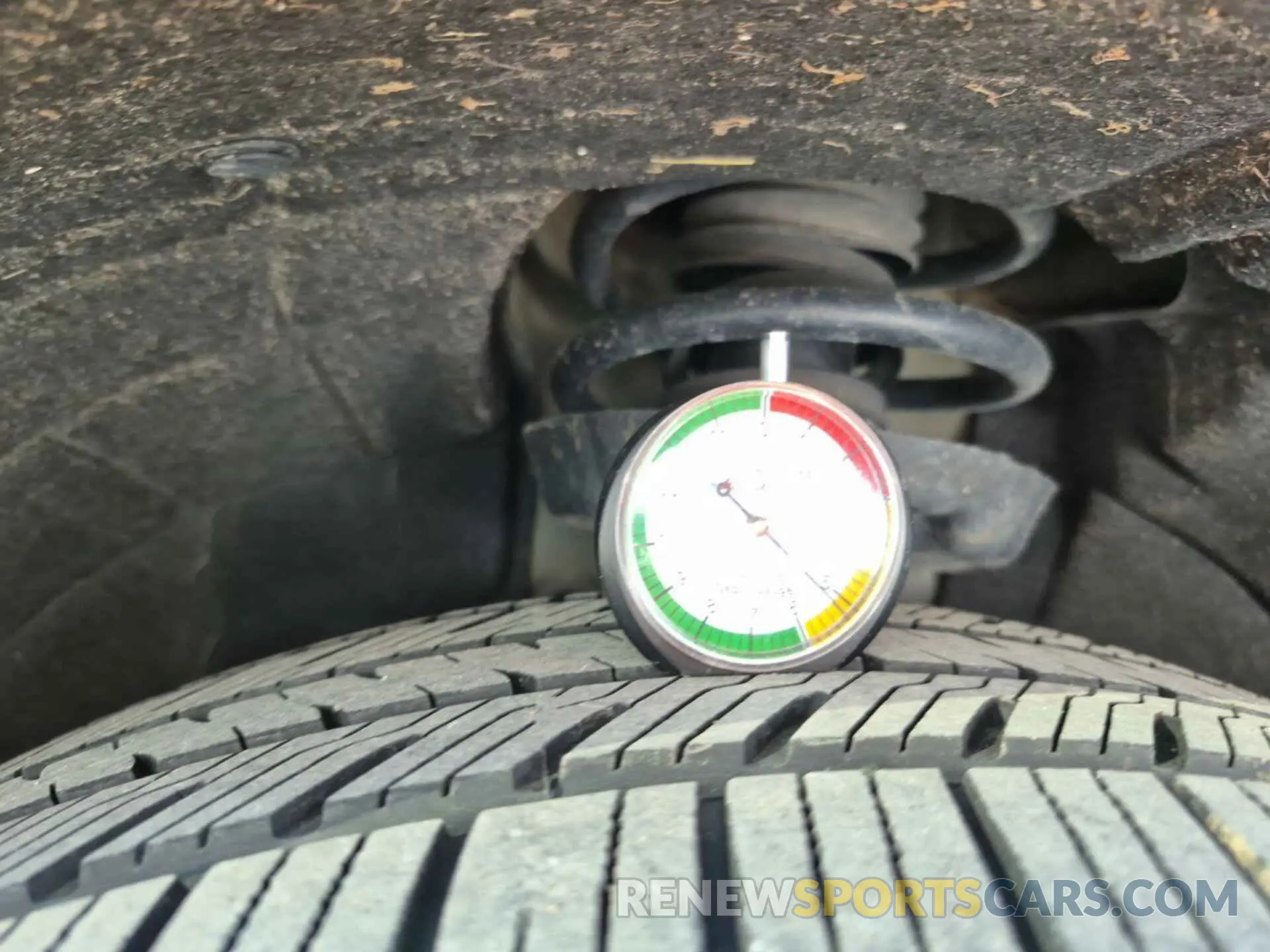 11 Photograph of a damaged car 3GNAXJEV6ML388068 CHEVROLET EQUINOX 2021