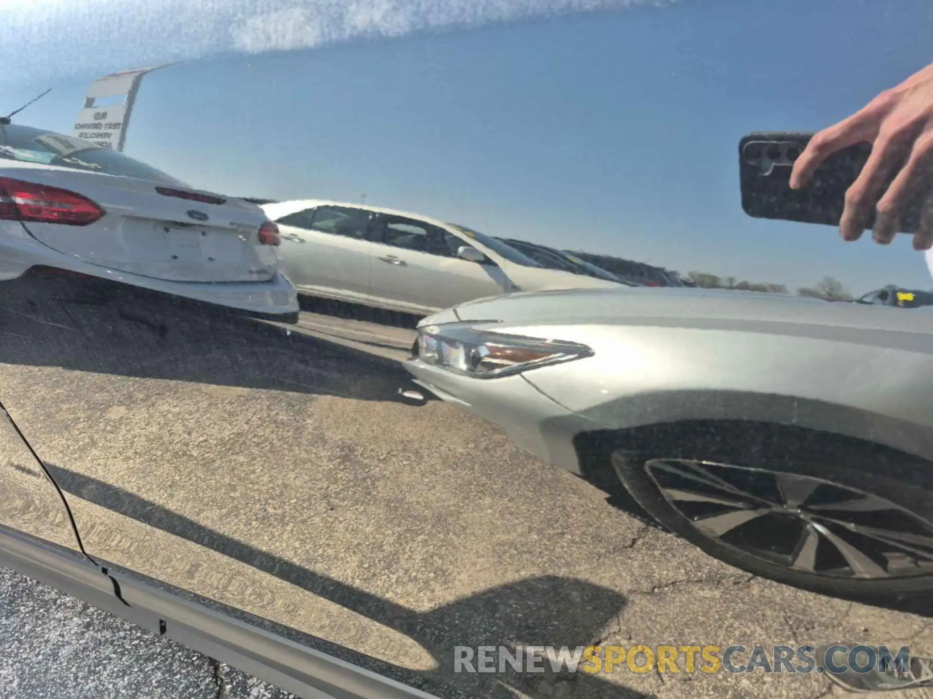 27 Photograph of a damaged car 3GNAXJEV6ML388068 CHEVROLET EQUINOX 2021