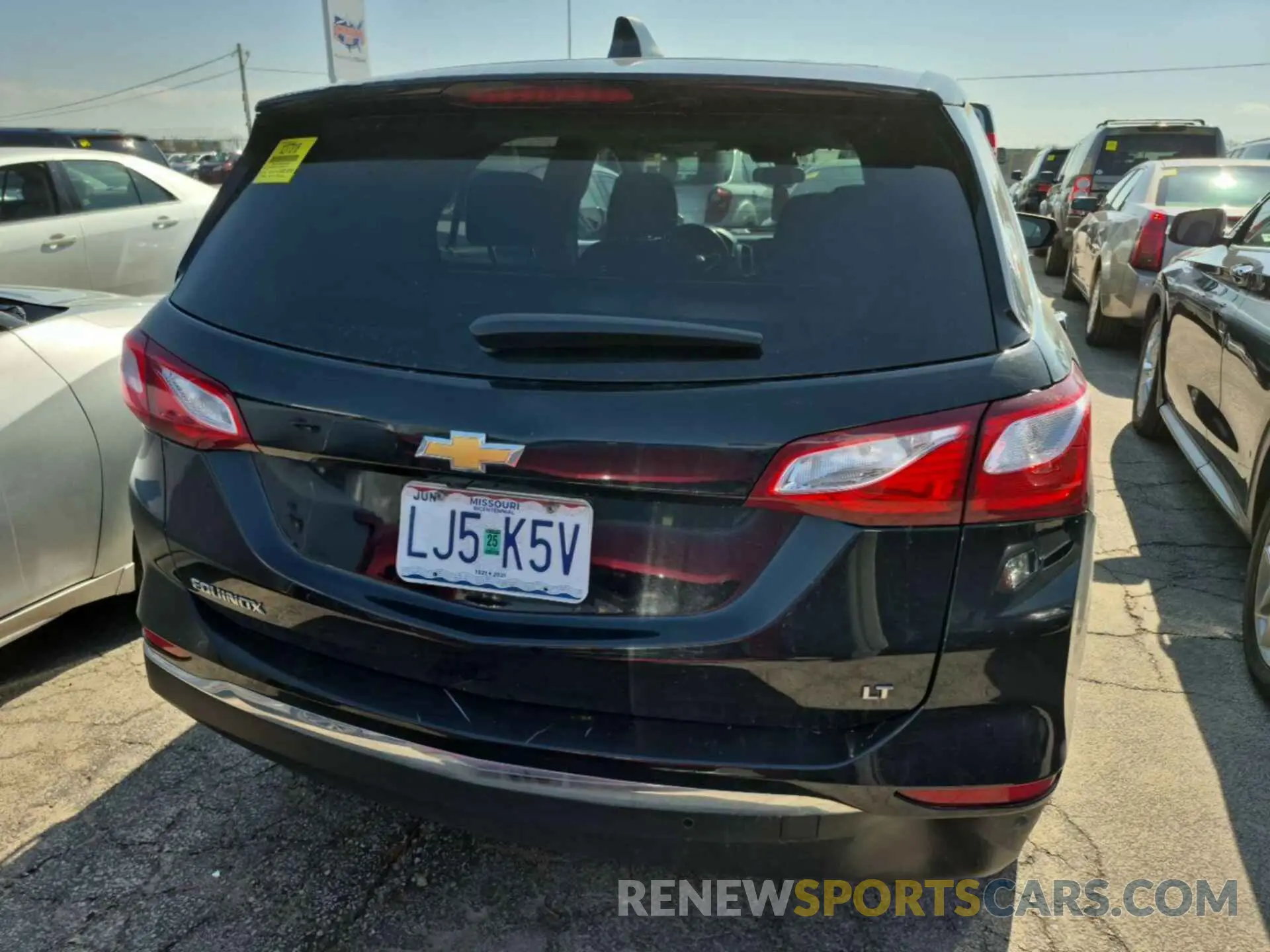 7 Photograph of a damaged car 3GNAXJEV6ML388068 CHEVROLET EQUINOX 2021