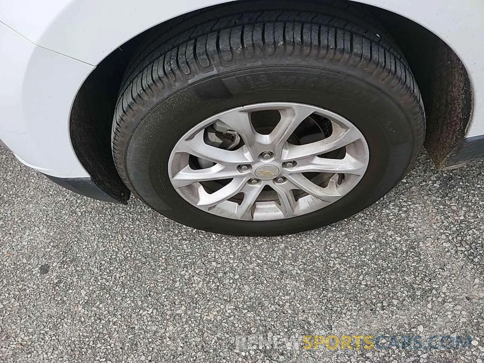 5 Photograph of a damaged car 3GNAXJEV6MS121440 CHEVROLET EQUINOX 2021