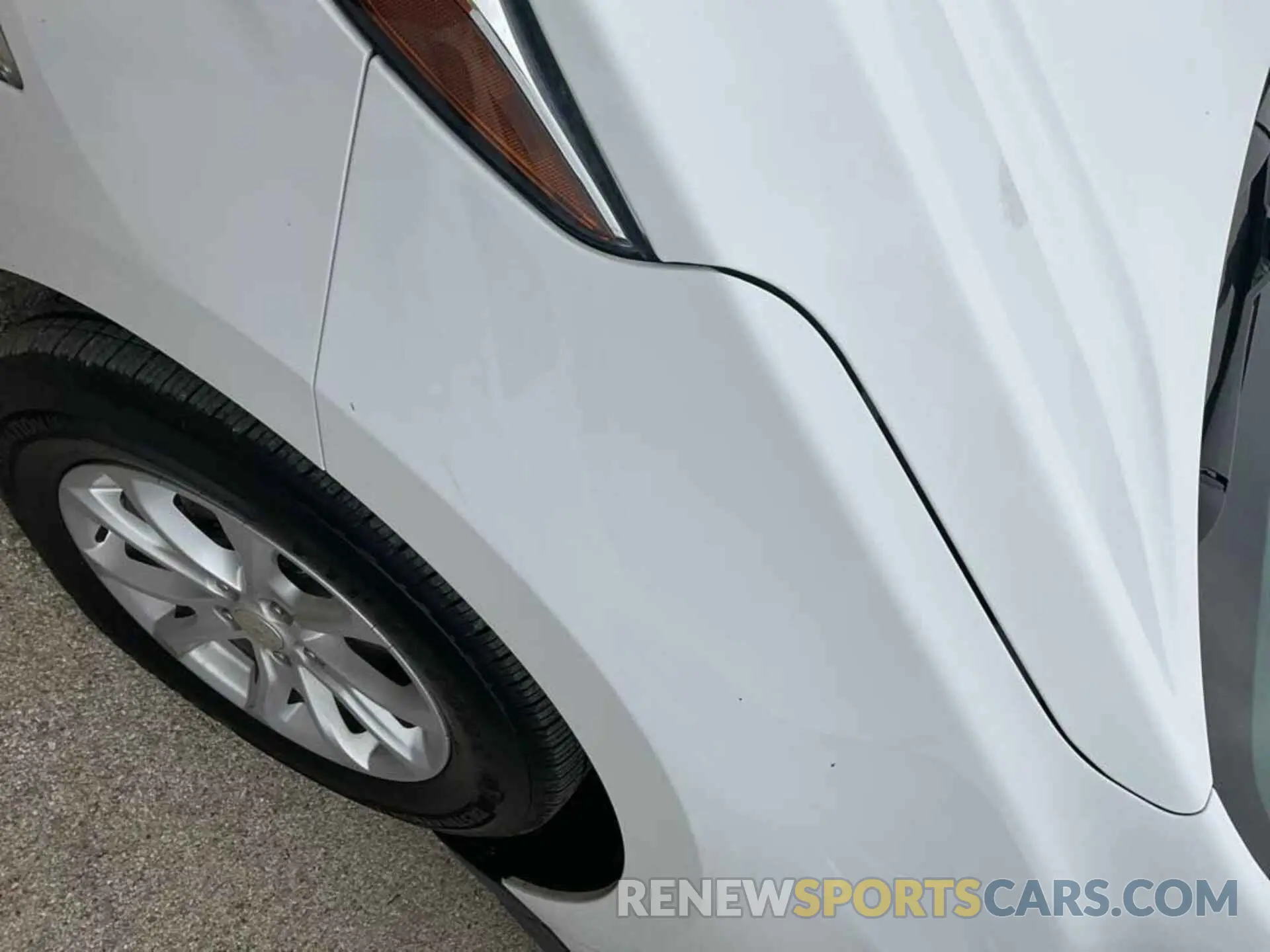 8 Photograph of a damaged car 3GNAXJEV7MS102895 CHEVROLET EQUINOX 2021