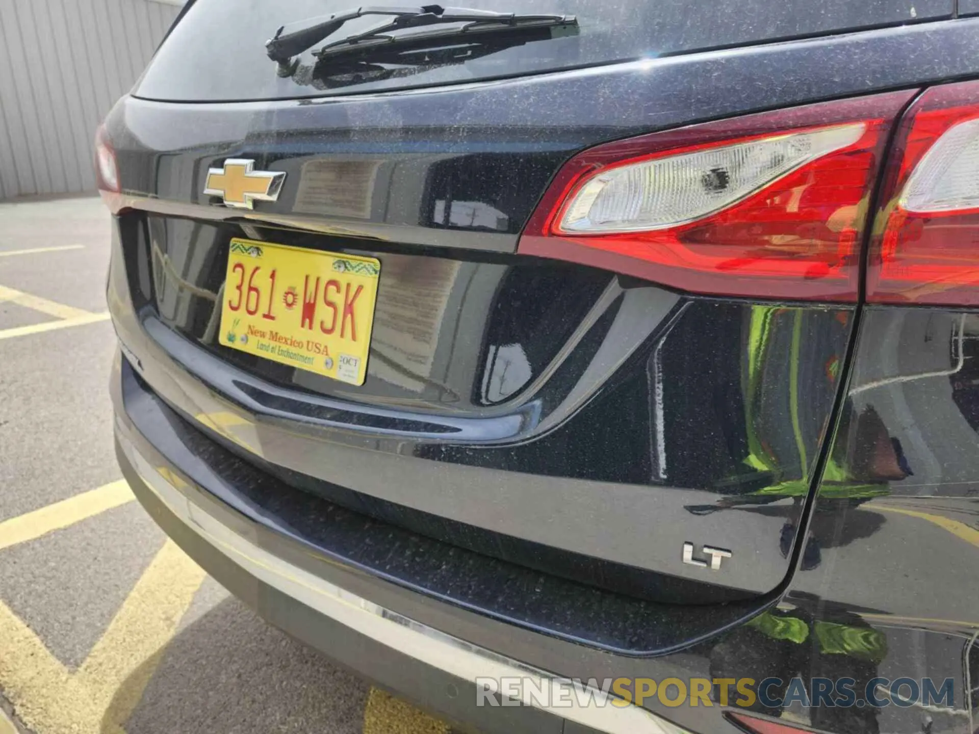 8 Photograph of a damaged car 3GNAXJEV7MS103786 CHEVROLET EQUINOX 2021