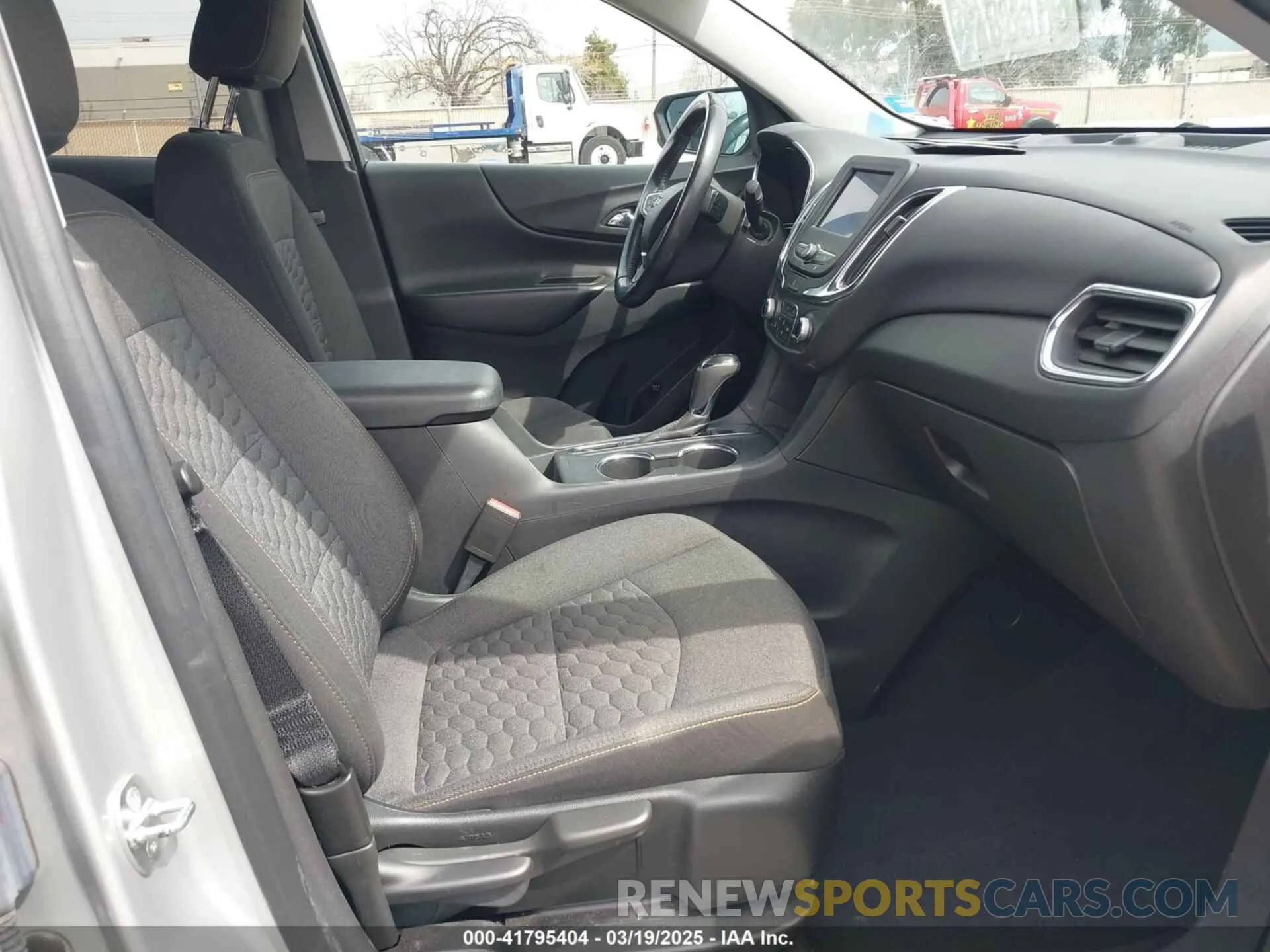 5 Photograph of a damaged car 3GNAXJEV7MS162546 CHEVROLET EQUINOX 2021