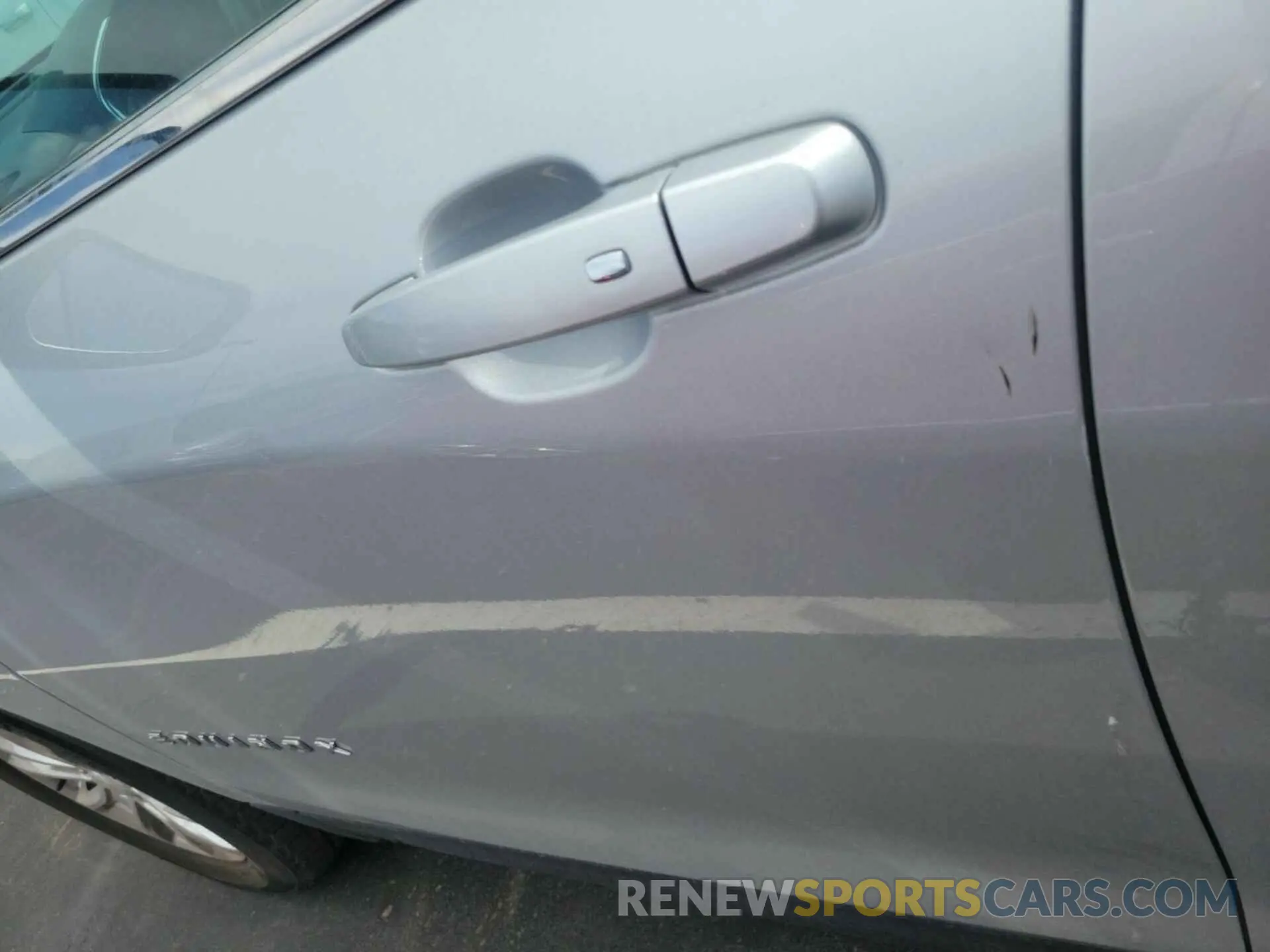 18 Photograph of a damaged car 3GNAXJEV8ML393708 CHEVROLET EQUINOX 2021