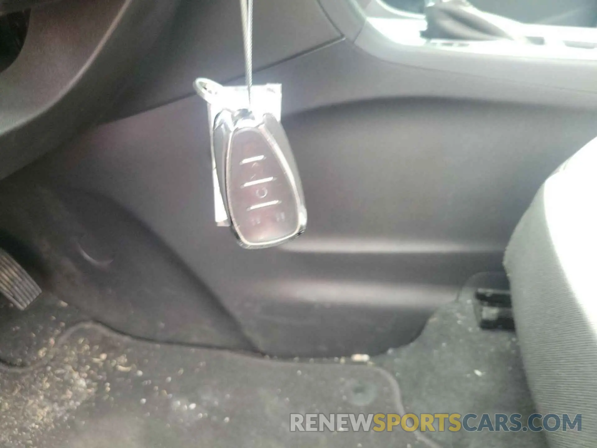 26 Photograph of a damaged car 3GNAXJEV8ML393708 CHEVROLET EQUINOX 2021