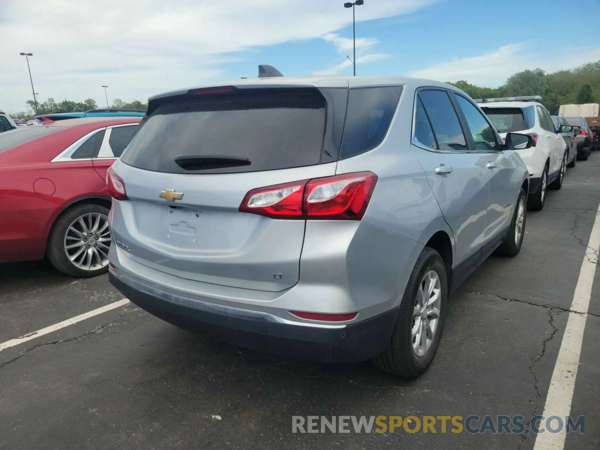 29 Photograph of a damaged car 3GNAXJEV8ML393708 CHEVROLET EQUINOX 2021