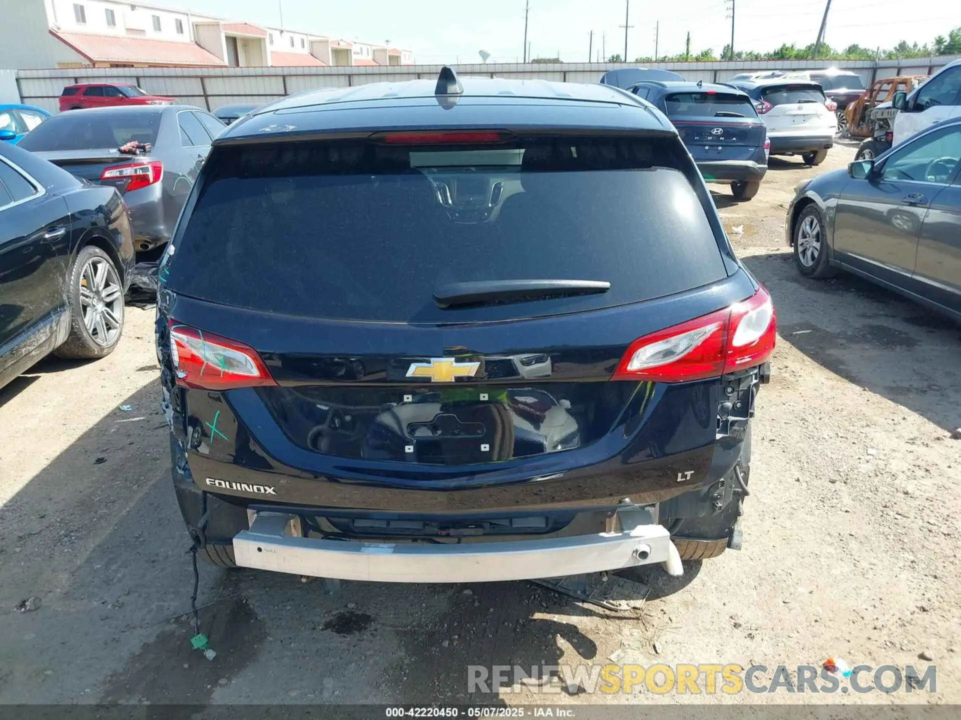 17 Photograph of a damaged car 3GNAXJEV8MS119110 CHEVROLET EQUINOX 2021