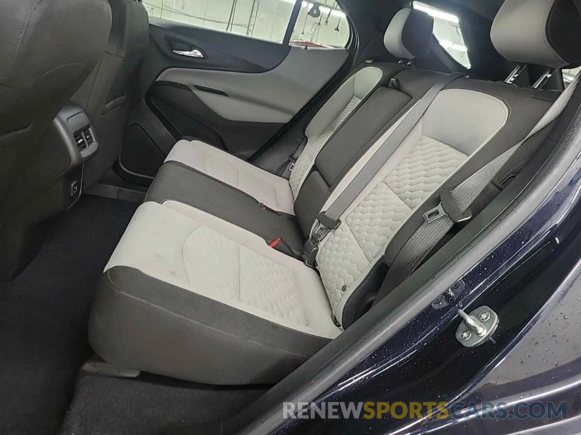 21 Photograph of a damaged car 3GNAXJEV9MS121450 CHEVROLET EQUINOX 2021