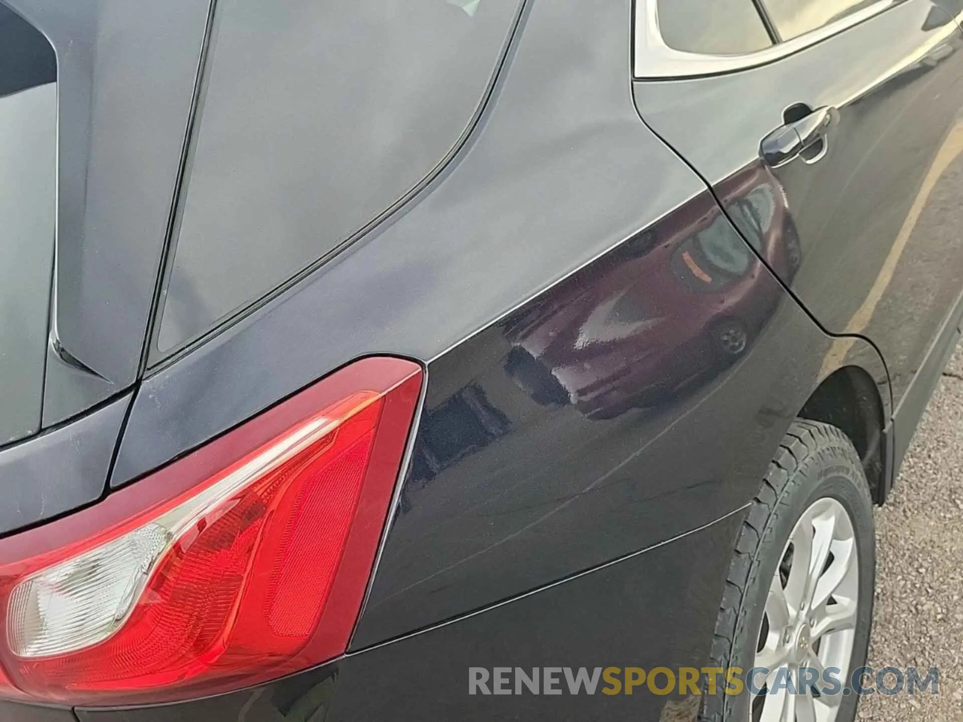 8 Photograph of a damaged car 3GNAXJEV9MS121450 CHEVROLET EQUINOX 2021