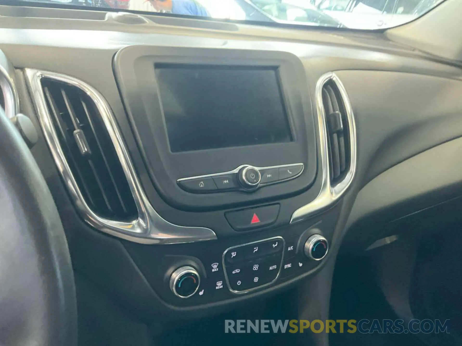 1 Photograph of a damaged car 3GNAXJEVXML379602 CHEVROLET EQUINOX 2021