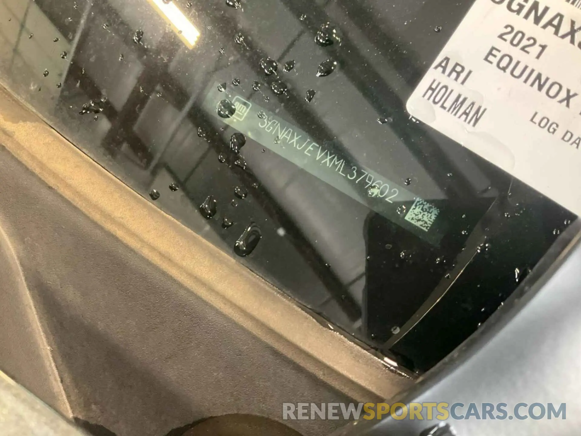 17 Photograph of a damaged car 3GNAXJEVXML379602 CHEVROLET EQUINOX 2021