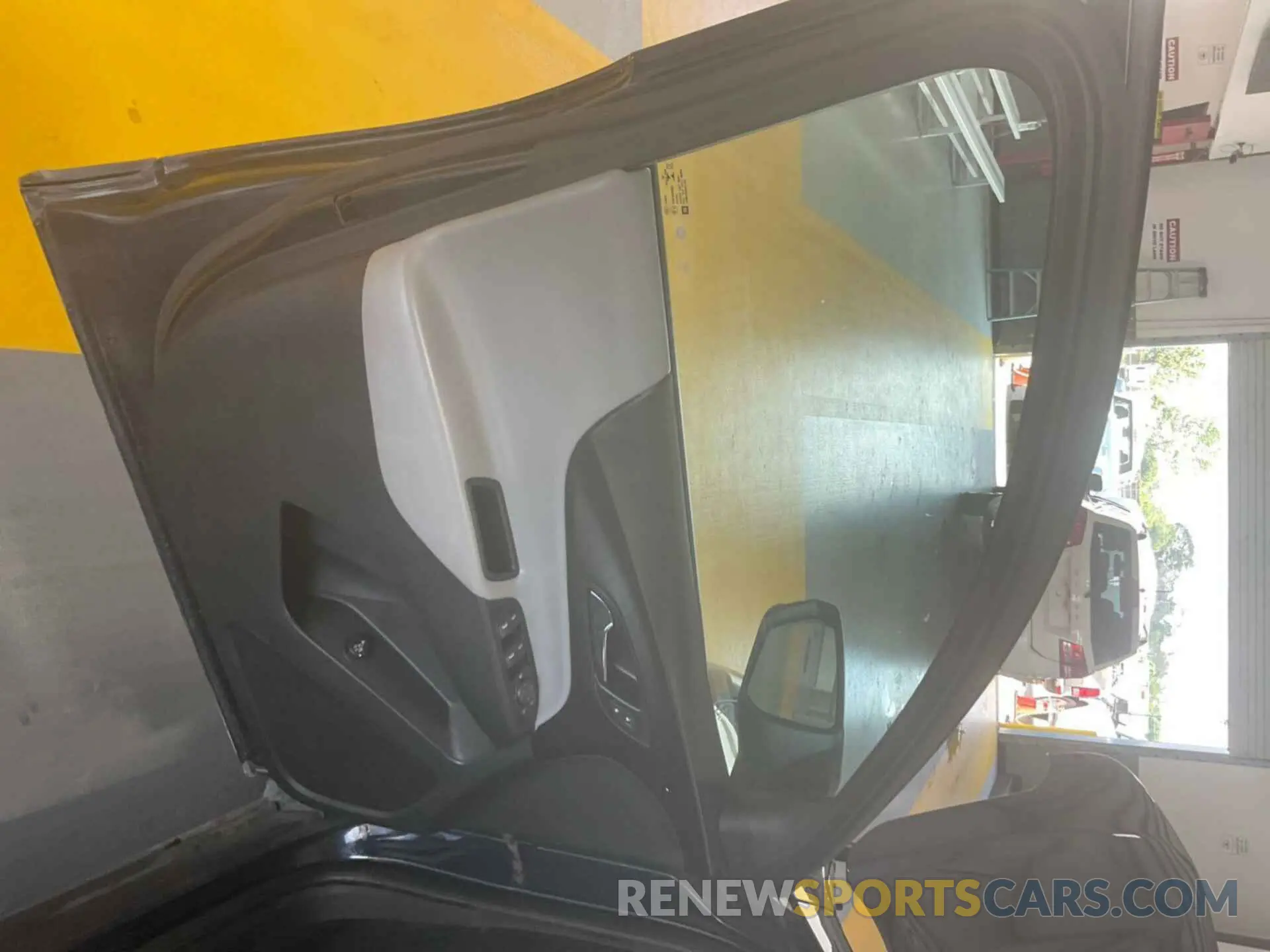16 Photograph of a damaged car 3GNAXJEVXMS121716 CHEVROLET EQUINOX 2021