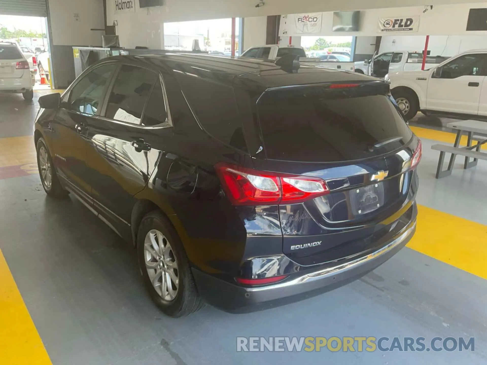 33 Photograph of a damaged car 3GNAXJEVXMS121716 CHEVROLET EQUINOX 2021