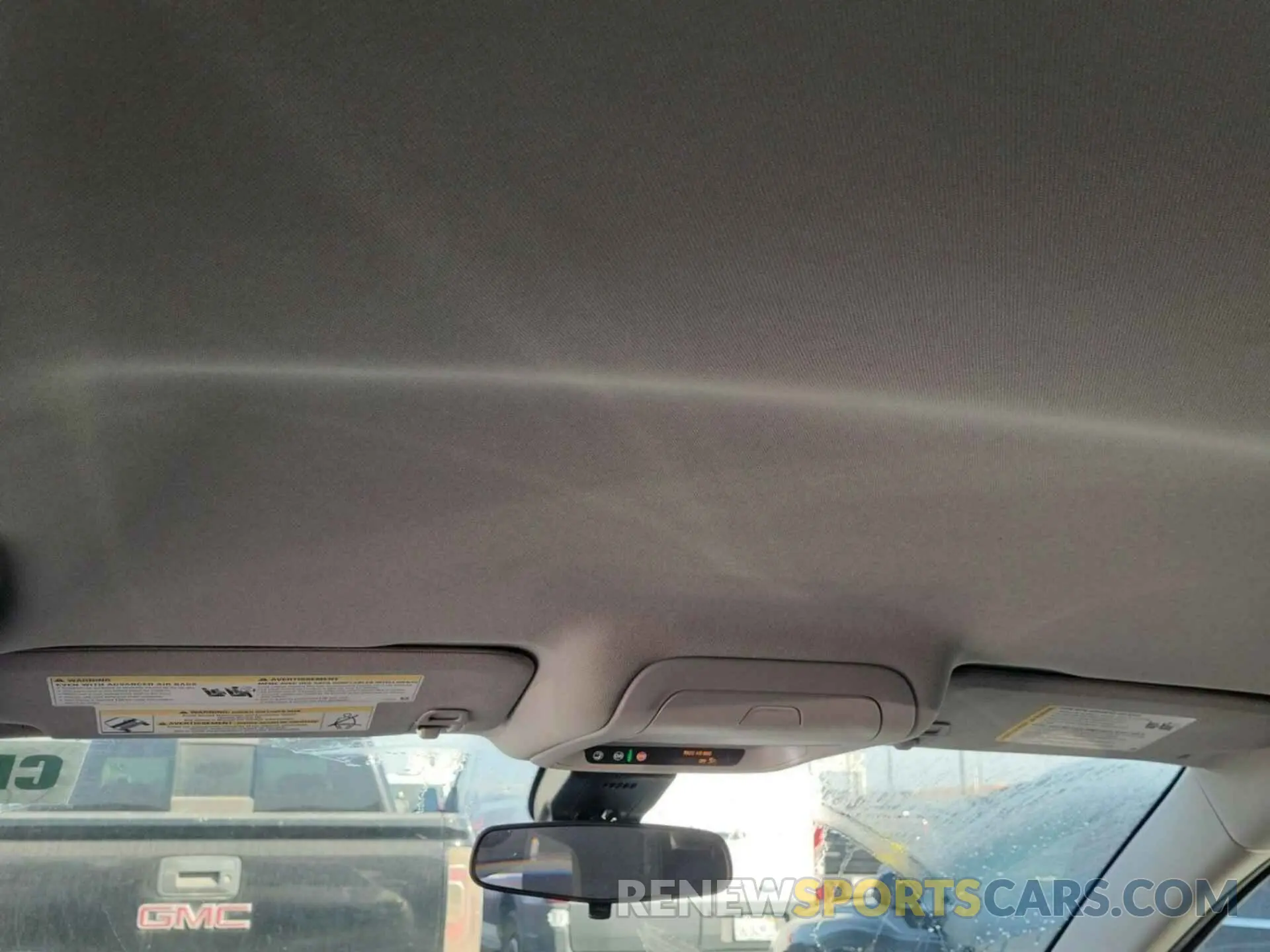 31 Photograph of a damaged car 3GNAXJEVXMS146602 CHEVROLET EQUINOX 2021