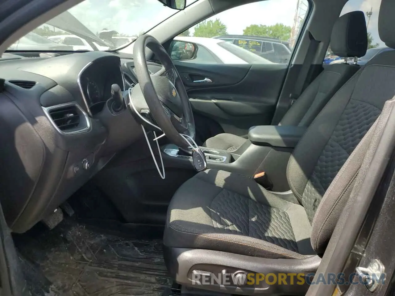7 Photograph of a damaged car 3GNAXKEV0ML305045 CHEVROLET EQUINOX 2021