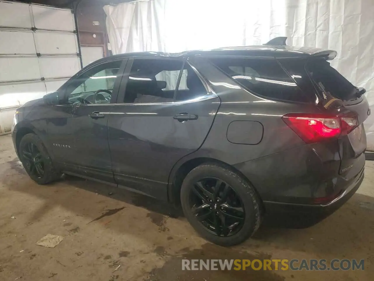 2 Photograph of a damaged car 3GNAXKEV0ML326350 CHEVROLET EQUINOX 2021