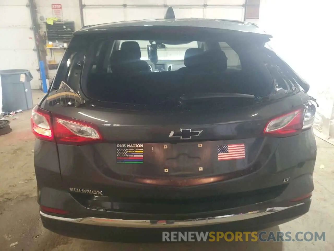 6 Photograph of a damaged car 3GNAXKEV0ML326350 CHEVROLET EQUINOX 2021